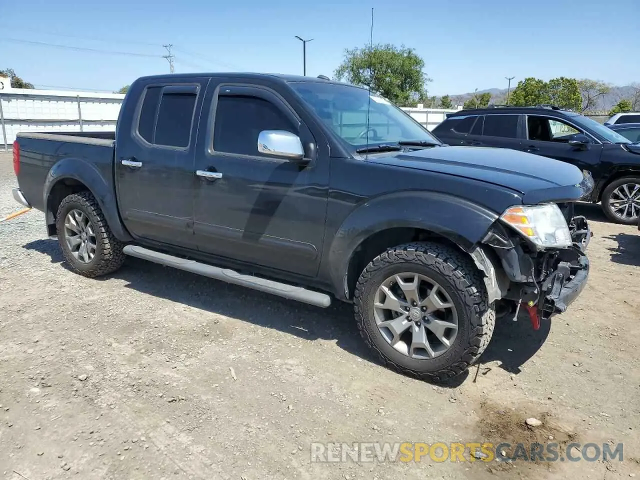 4 Photograph of a damaged car 1N6AD0EV3KN755112 NISSAN FRONTIER 2019