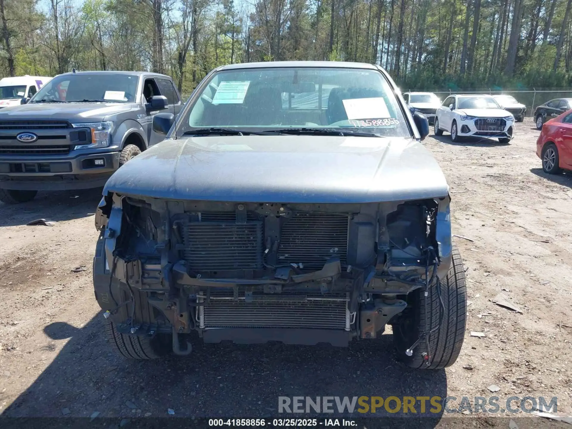 13 Photograph of a damaged car 1N6AD0EV3KN795531 NISSAN FRONTIER 2019