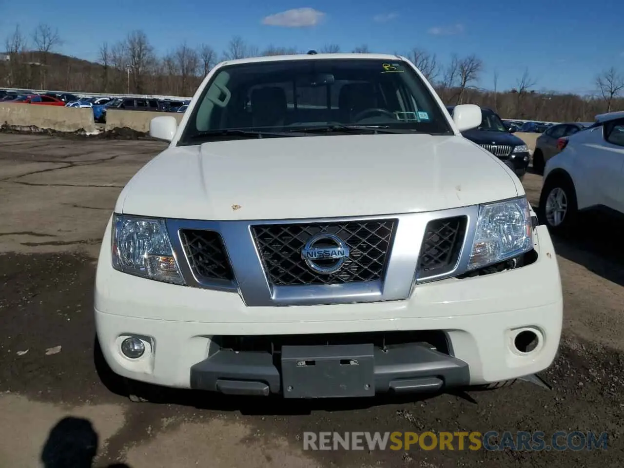 5 Photograph of a damaged car 1N6AD0EV4KN873380 NISSAN FRONTIER 2019