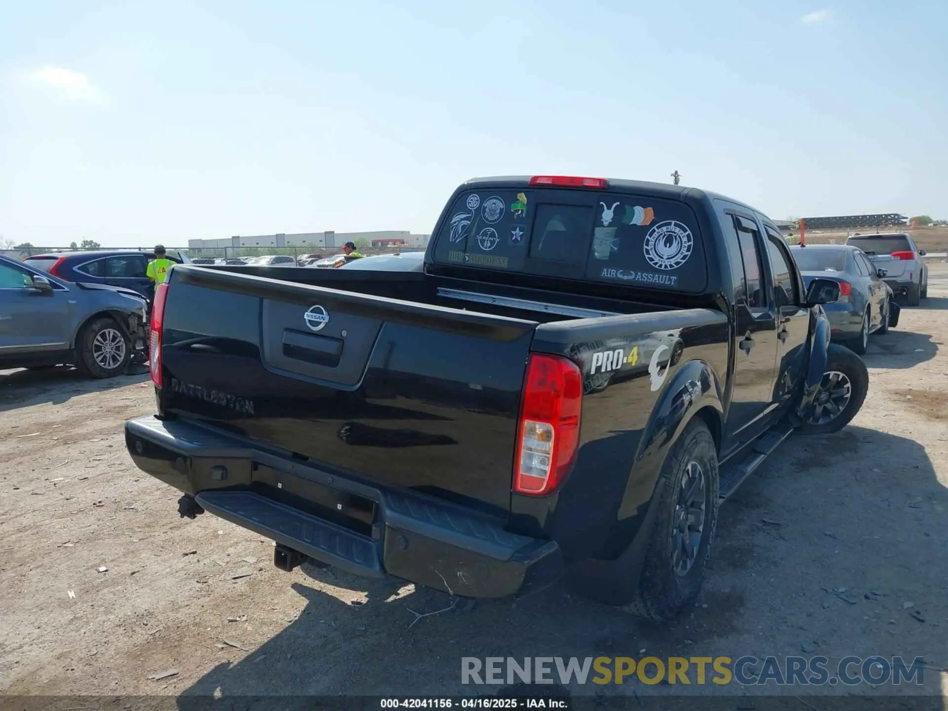 4 Photograph of a damaged car 1N6AD0EV5KN701729 NISSAN FRONTIER 2019
