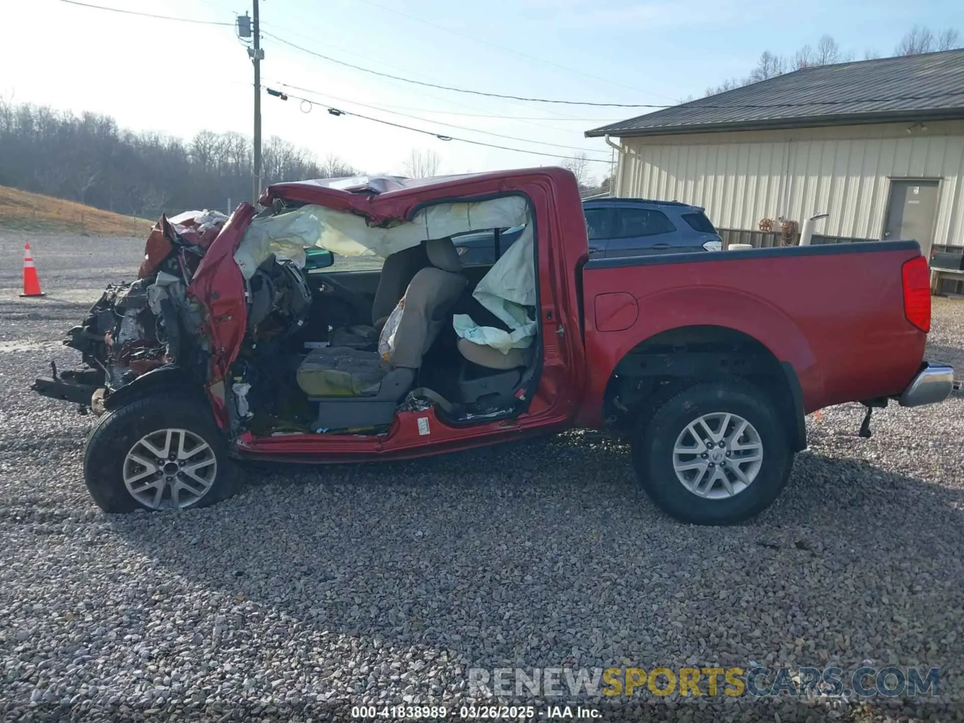 15 Photograph of a damaged car 1N6AD0EV5KN707899 NISSAN FRONTIER 2019