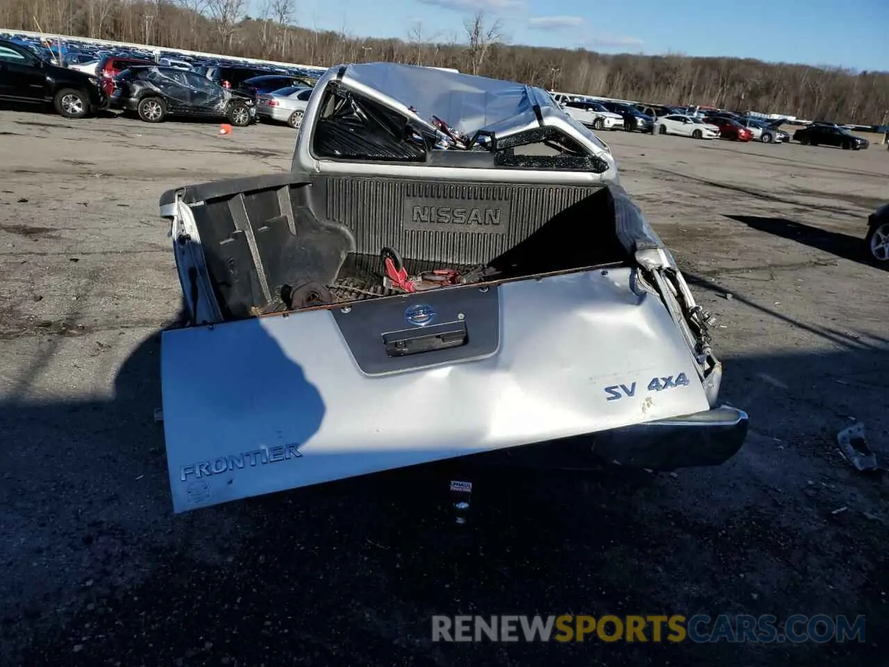 6 Photograph of a damaged car 1N6AD0EV5KN740711 NISSAN FRONTIER 2019