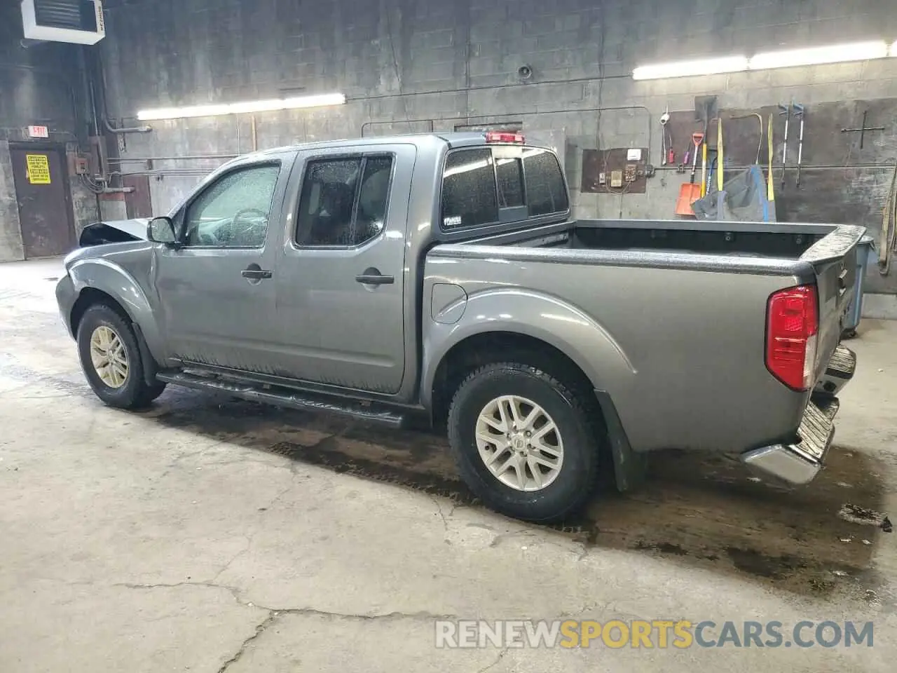 2 Photograph of a damaged car 1N6AD0EV5KN755581 NISSAN FRONTIER 2019