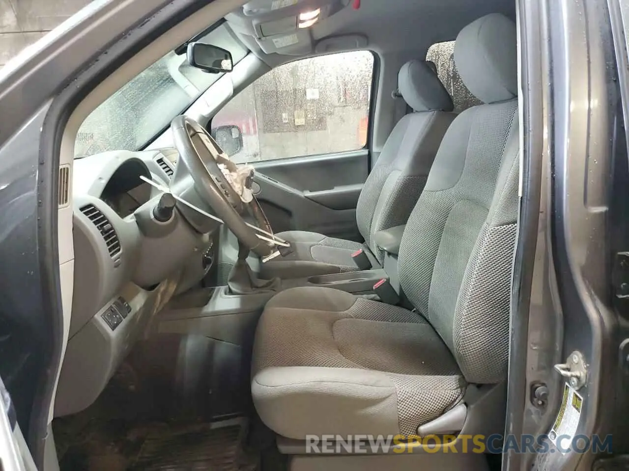 7 Photograph of a damaged car 1N6AD0EV5KN755581 NISSAN FRONTIER 2019