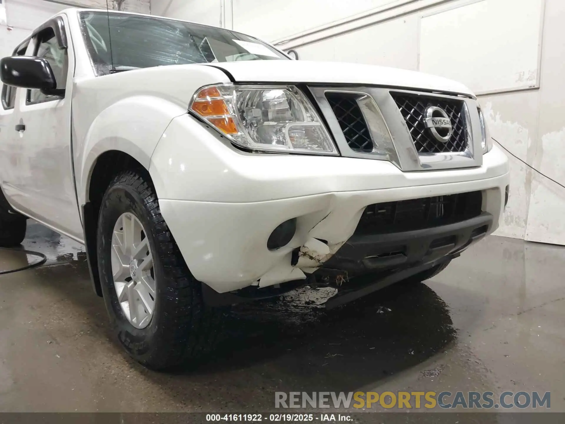 6 Photograph of a damaged car 1N6AD0EV5KN773448 NISSAN FRONTIER 2019