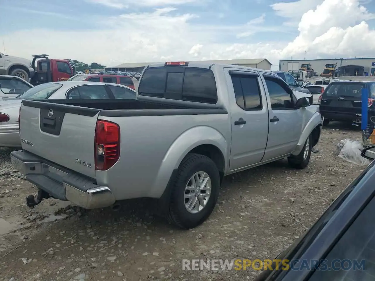 3 Photograph of a damaged car 1N6AD0EV6KN738319 NISSAN FRONTIER 2019
