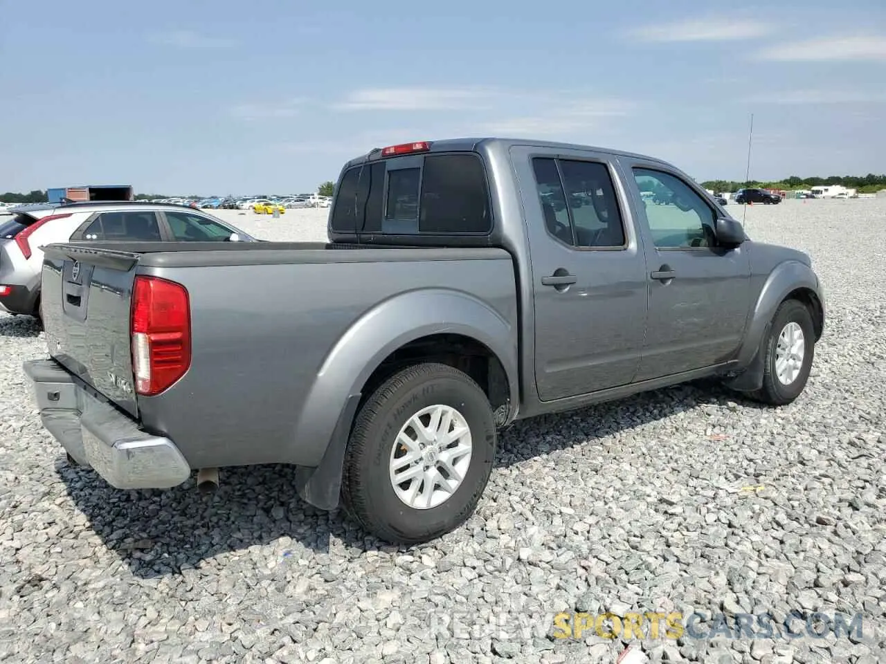 3 Photograph of a damaged car 1N6AD0EV6KN783423 NISSAN FRONTIER 2019