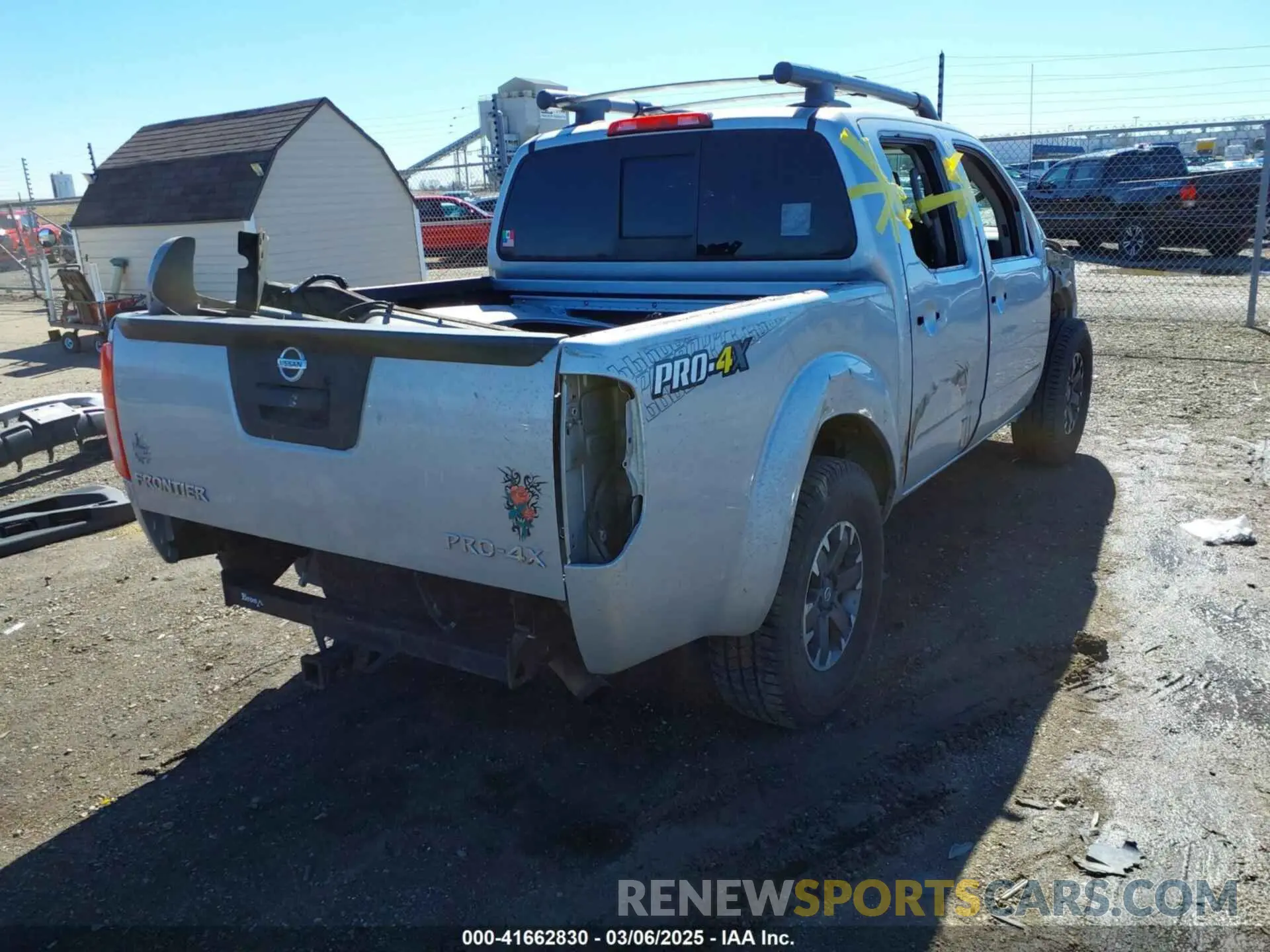 4 Photograph of a damaged car 1N6AD0EV7KN723571 NISSAN FRONTIER 2019