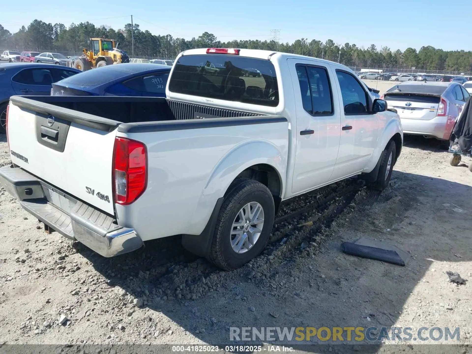 4 Photograph of a damaged car 1N6AD0EV8KN710070 NISSAN FRONTIER 2019