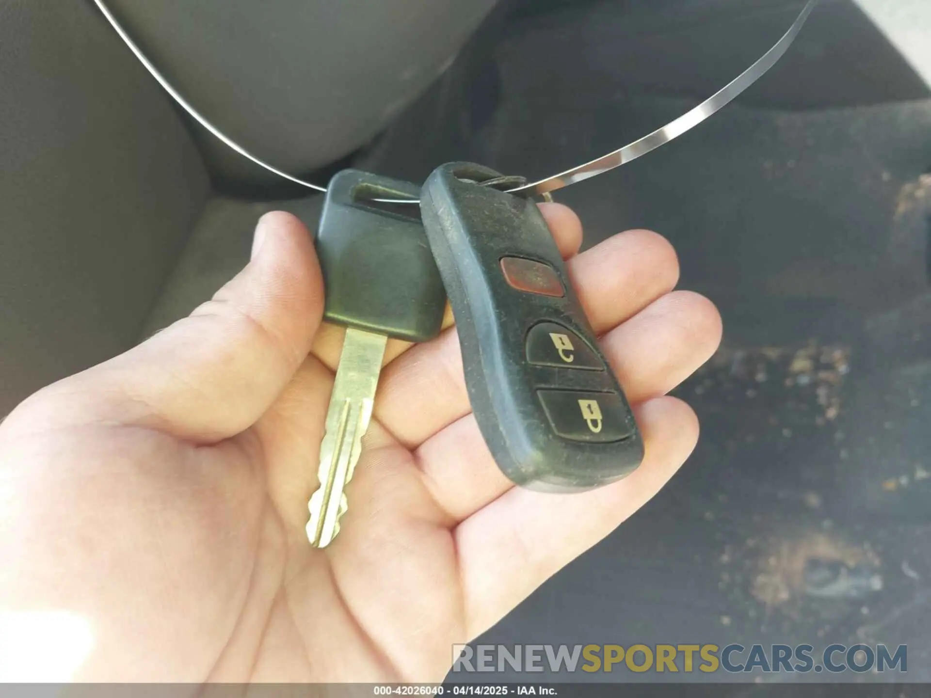 11 Photograph of a damaged car 1N6AD0EV8KN882308 NISSAN FRONTIER 2019