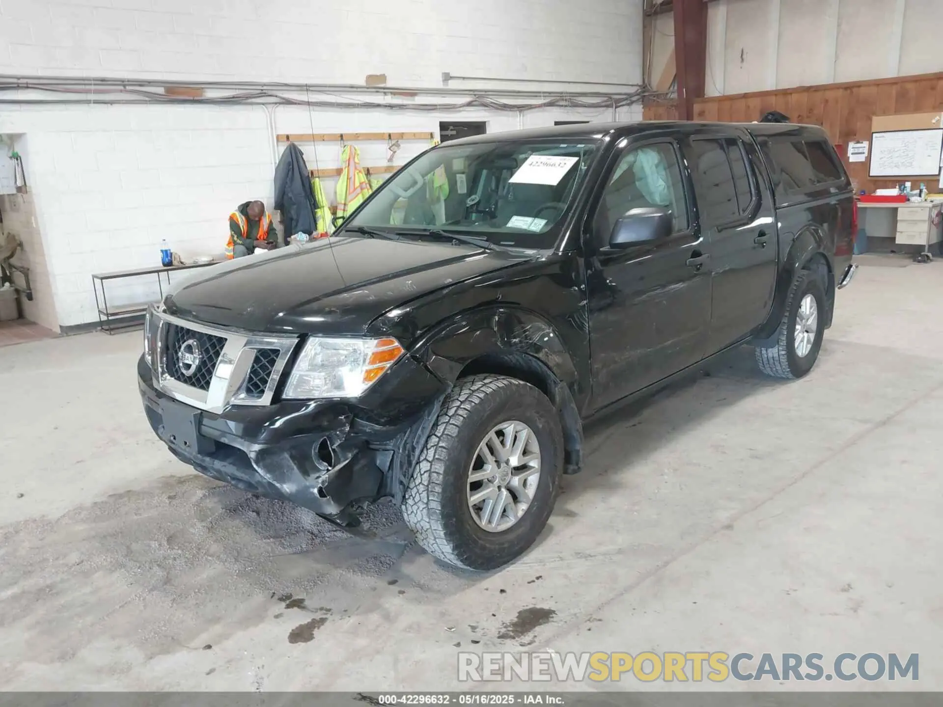 2 Photograph of a damaged car 1N6AD0EV9KN714516 NISSAN FRONTIER 2019
