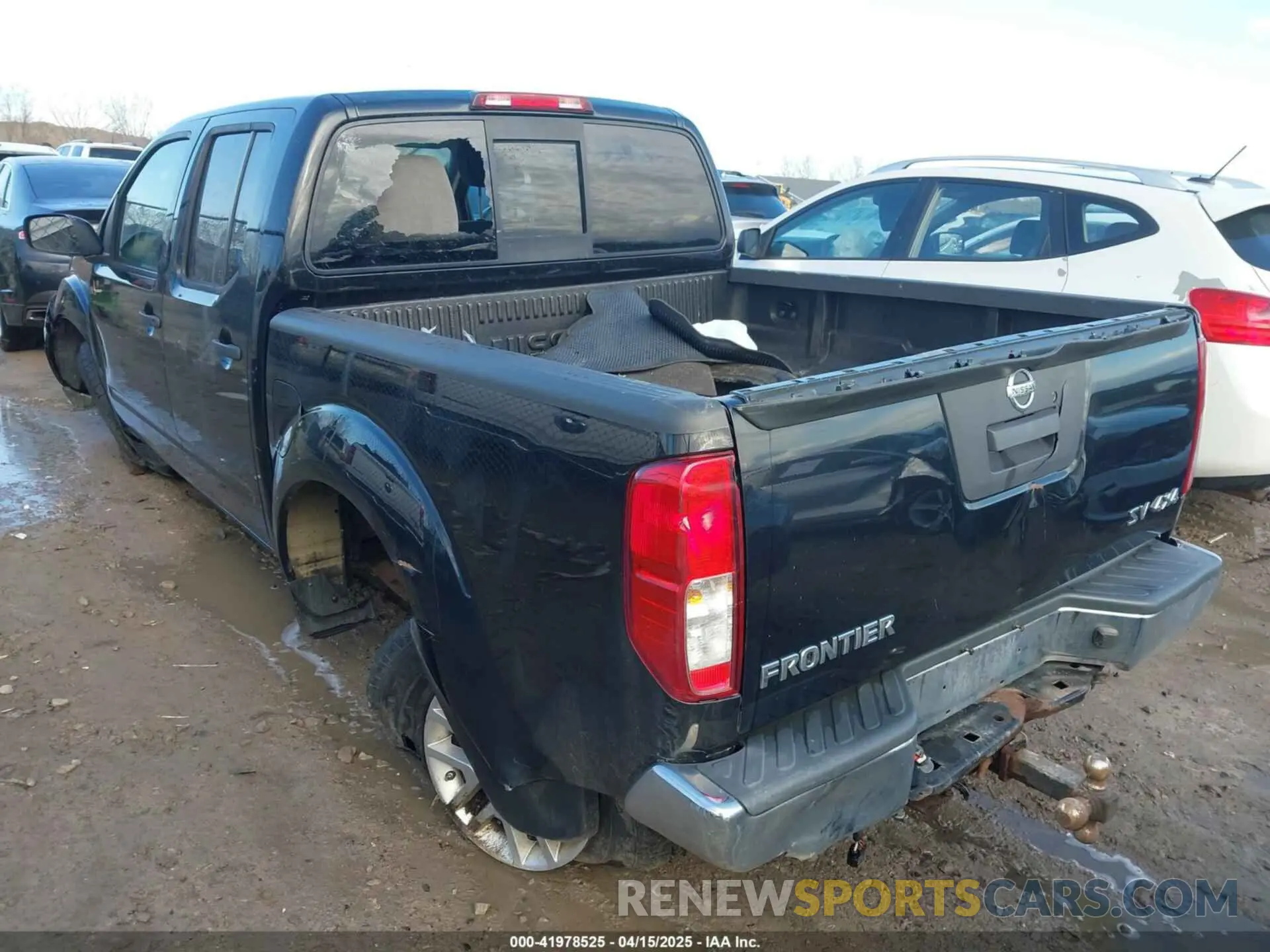 3 Photograph of a damaged car 1N6AD0EV9KN723149 NISSAN FRONTIER 2019