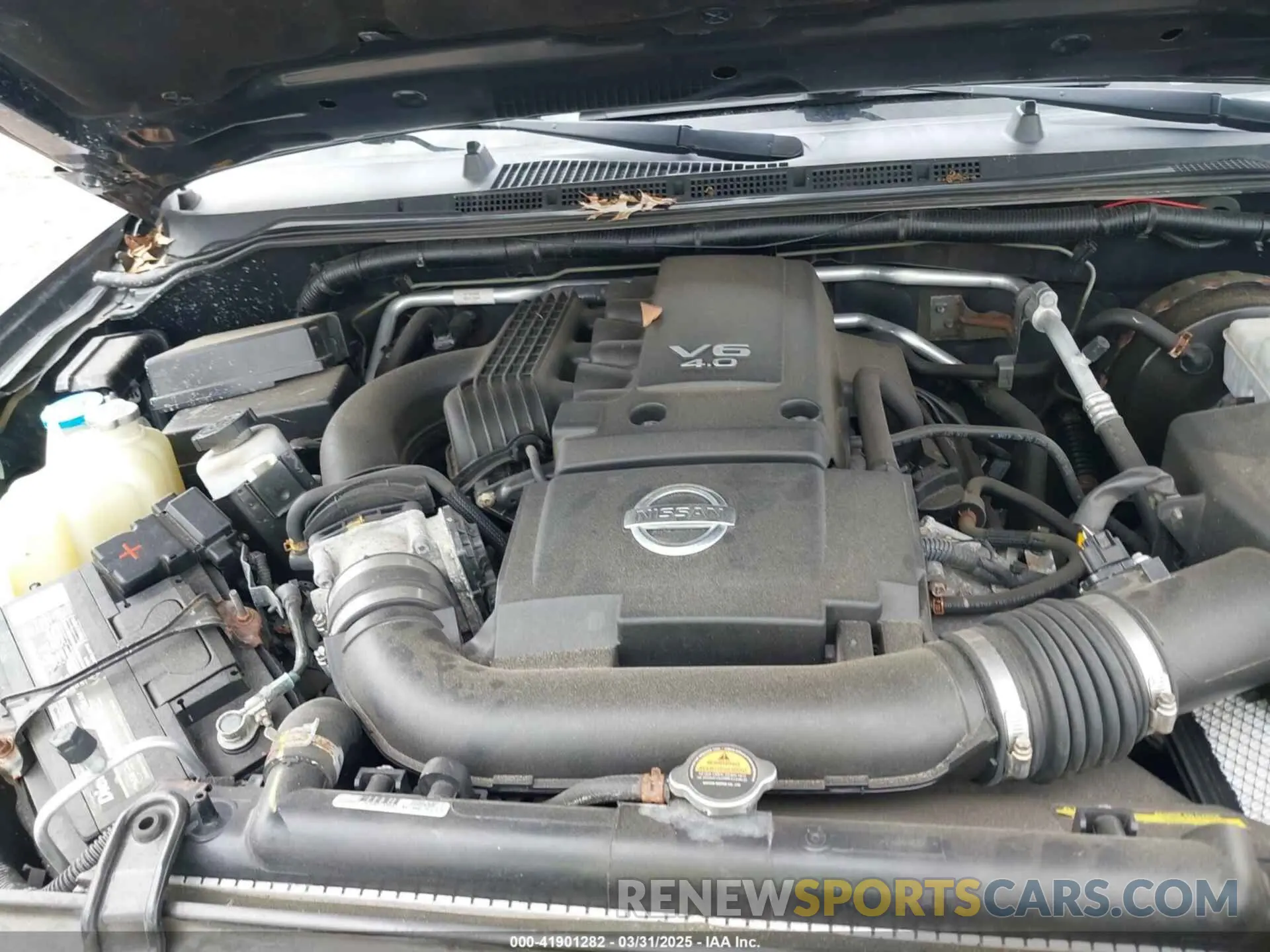 10 Photograph of a damaged car 1N6AD0EV9KN876887 NISSAN FRONTIER 2019