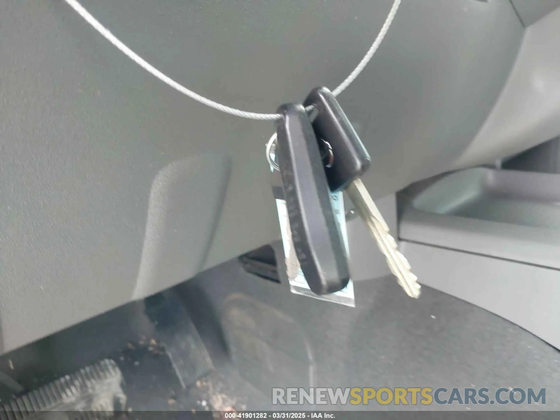 11 Photograph of a damaged car 1N6AD0EV9KN876887 NISSAN FRONTIER 2019