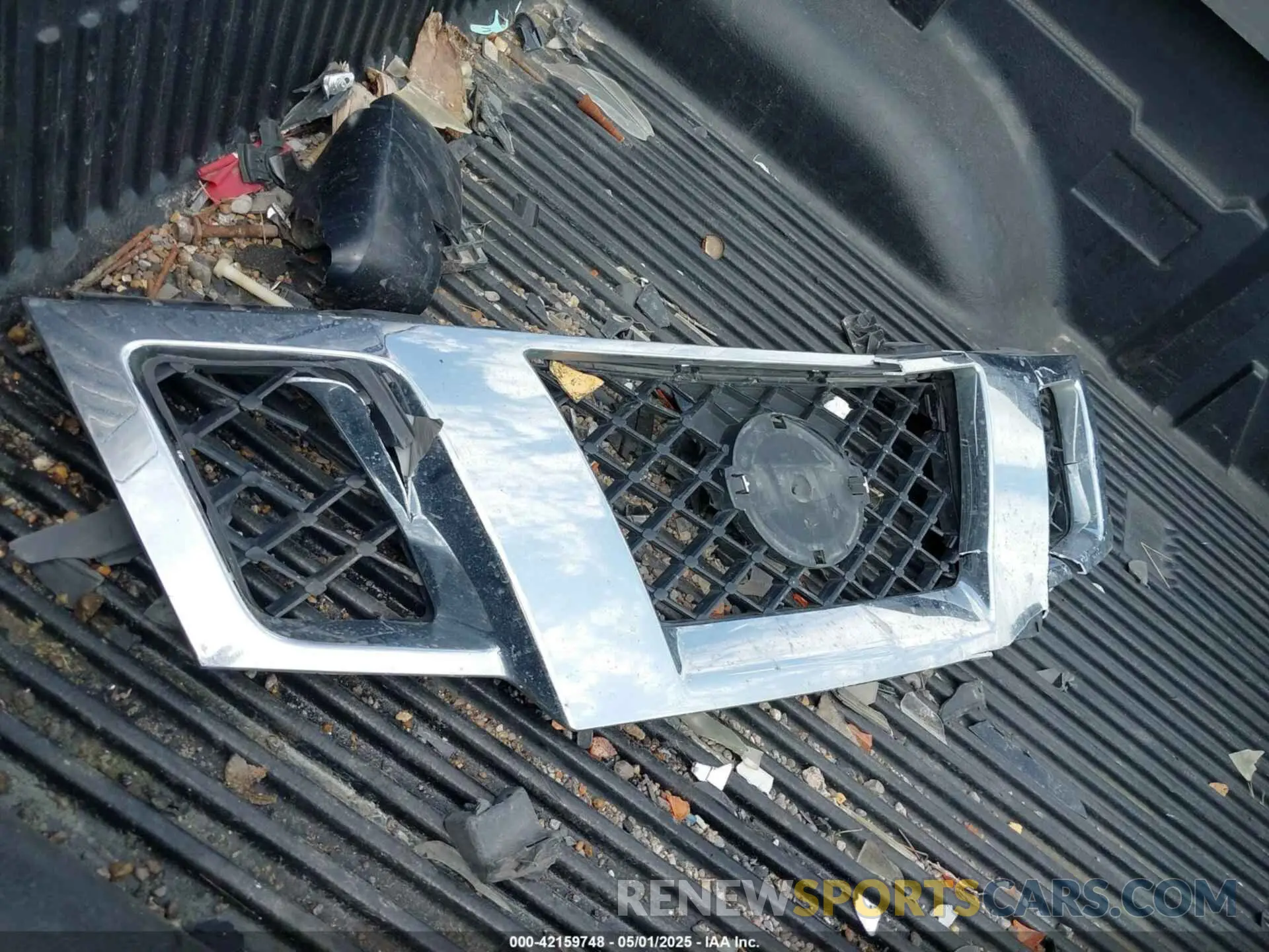 11 Photograph of a damaged car 1N6AD0EVXKN701354 NISSAN FRONTIER 2019