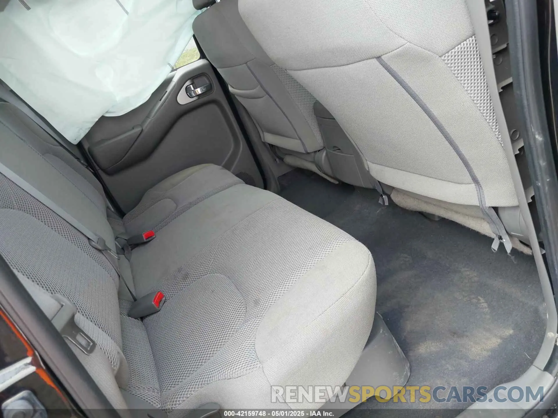 8 Photograph of a damaged car 1N6AD0EVXKN701354 NISSAN FRONTIER 2019