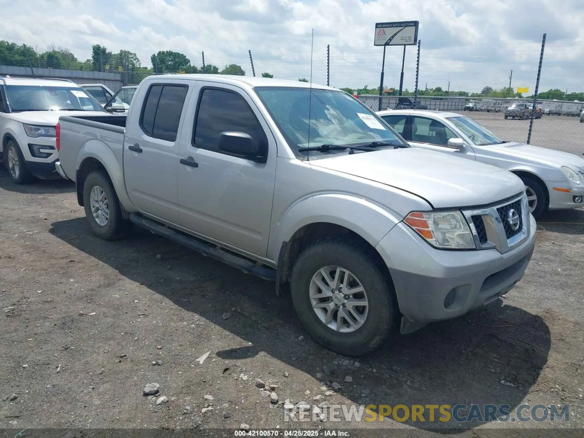1 Photograph of a damaged car 1N6AD0EVXKN771372 NISSAN FRONTIER 2019