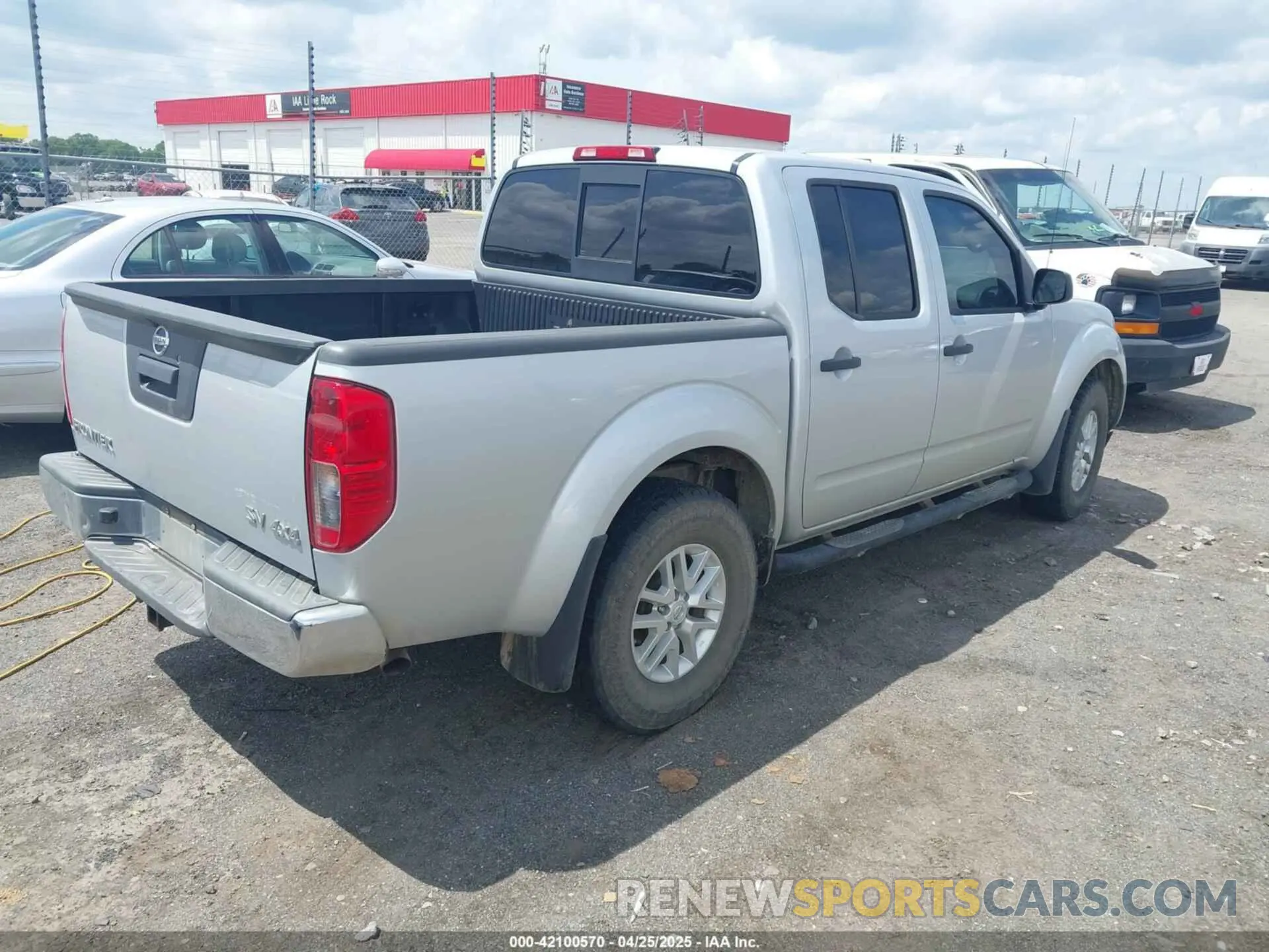 4 Photograph of a damaged car 1N6AD0EVXKN771372 NISSAN FRONTIER 2019