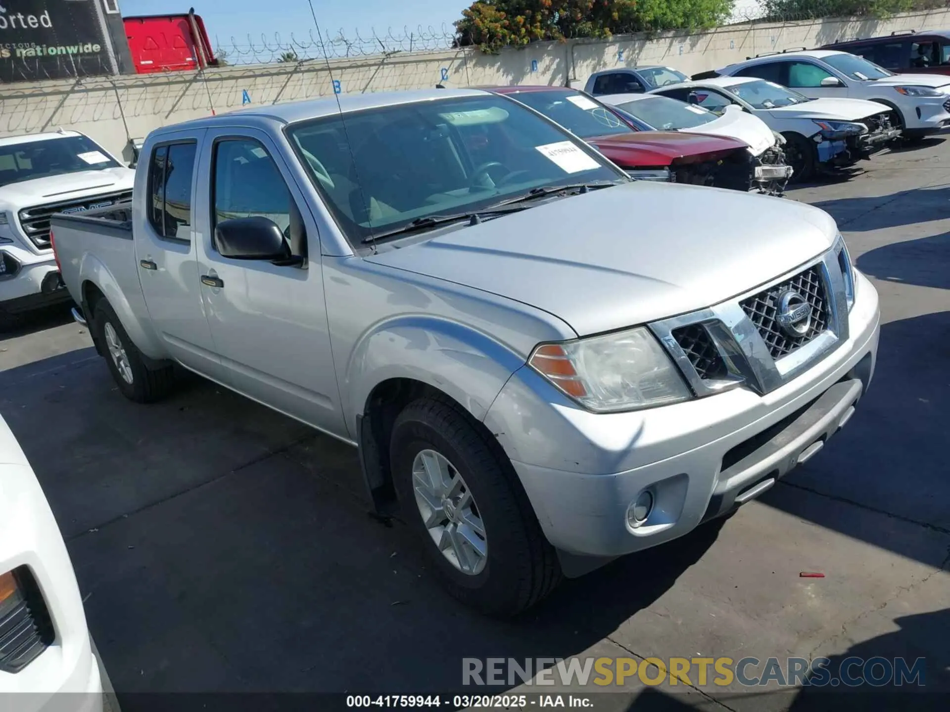 1 Photograph of a damaged car 1N6AD0FR5KN701277 NISSAN FRONTIER 2019