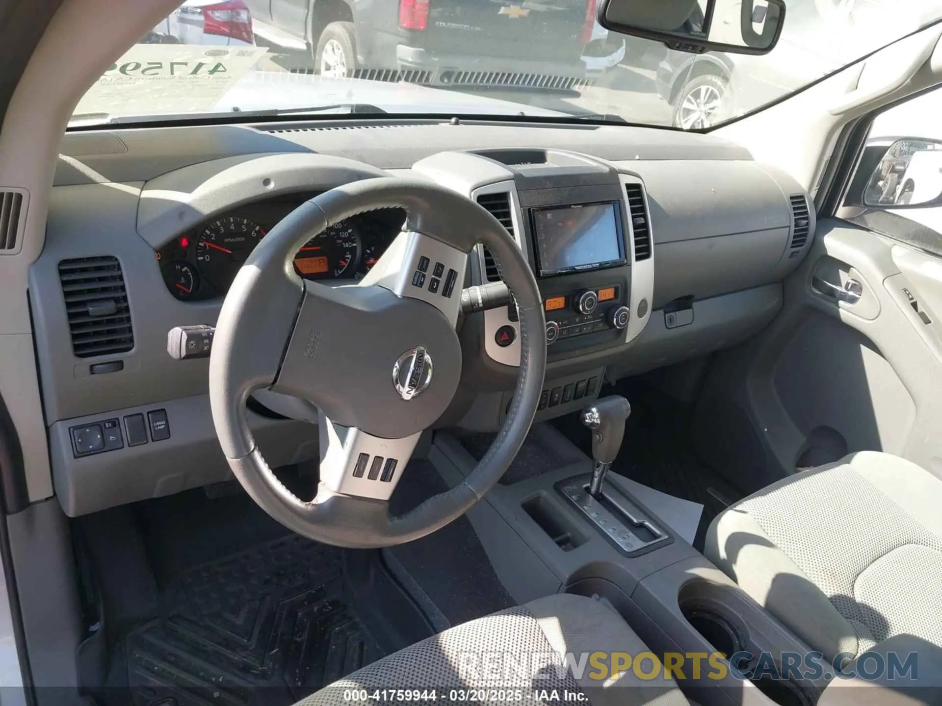 22 Photograph of a damaged car 1N6AD0FR5KN701277 NISSAN FRONTIER 2019