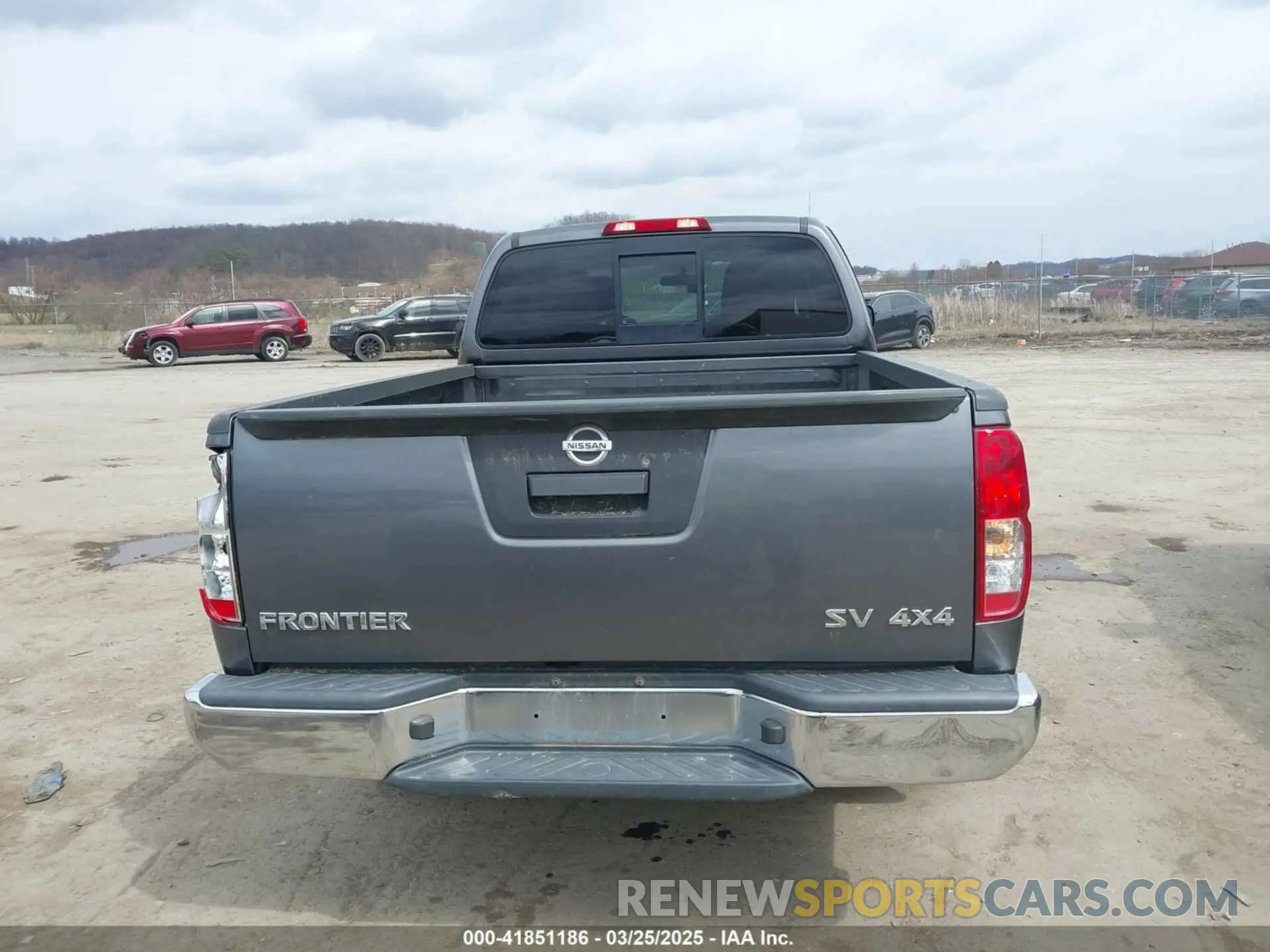 16 Photograph of a damaged car 1N6AD0FV2KN704408 NISSAN FRONTIER 2019