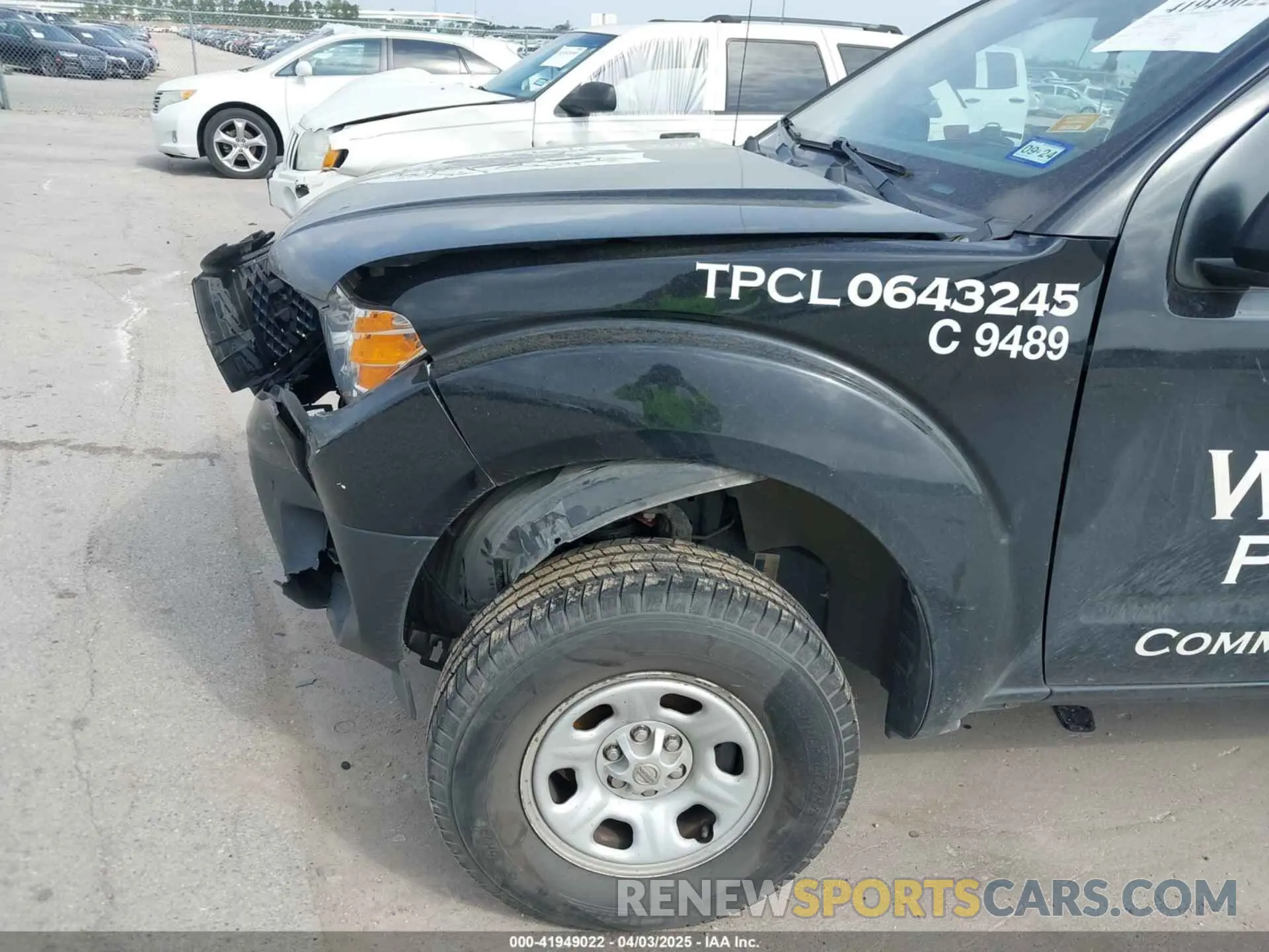 19 Photograph of a damaged car 1N6BD0CT1KN737200 NISSAN FRONTIER 2019