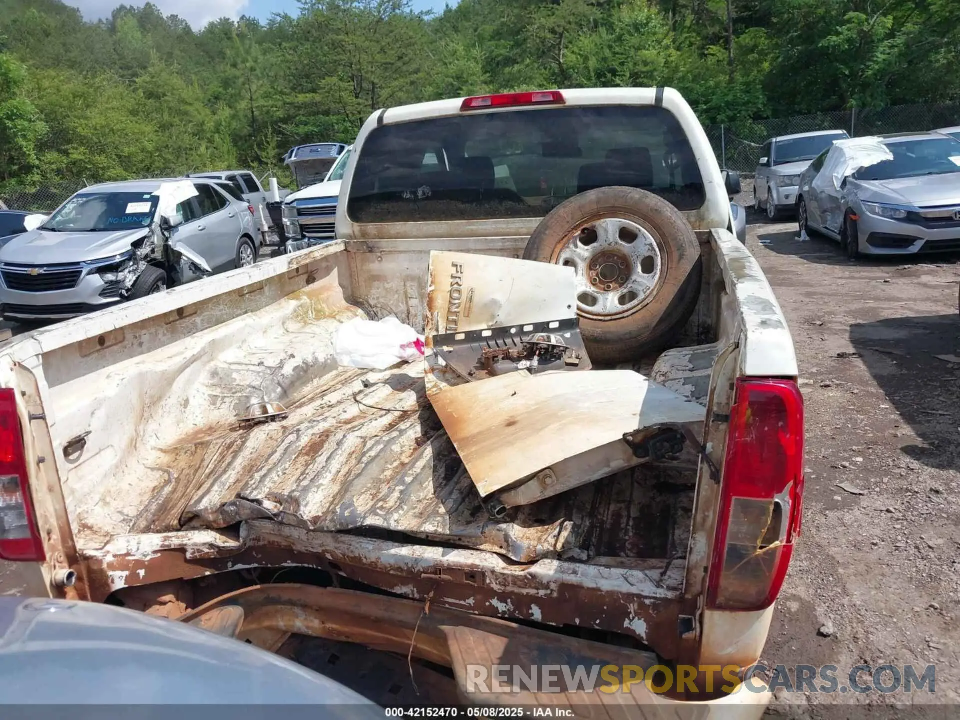 16 Photograph of a damaged car 1N6BD0CT2KN702780 NISSAN FRONTIER 2019