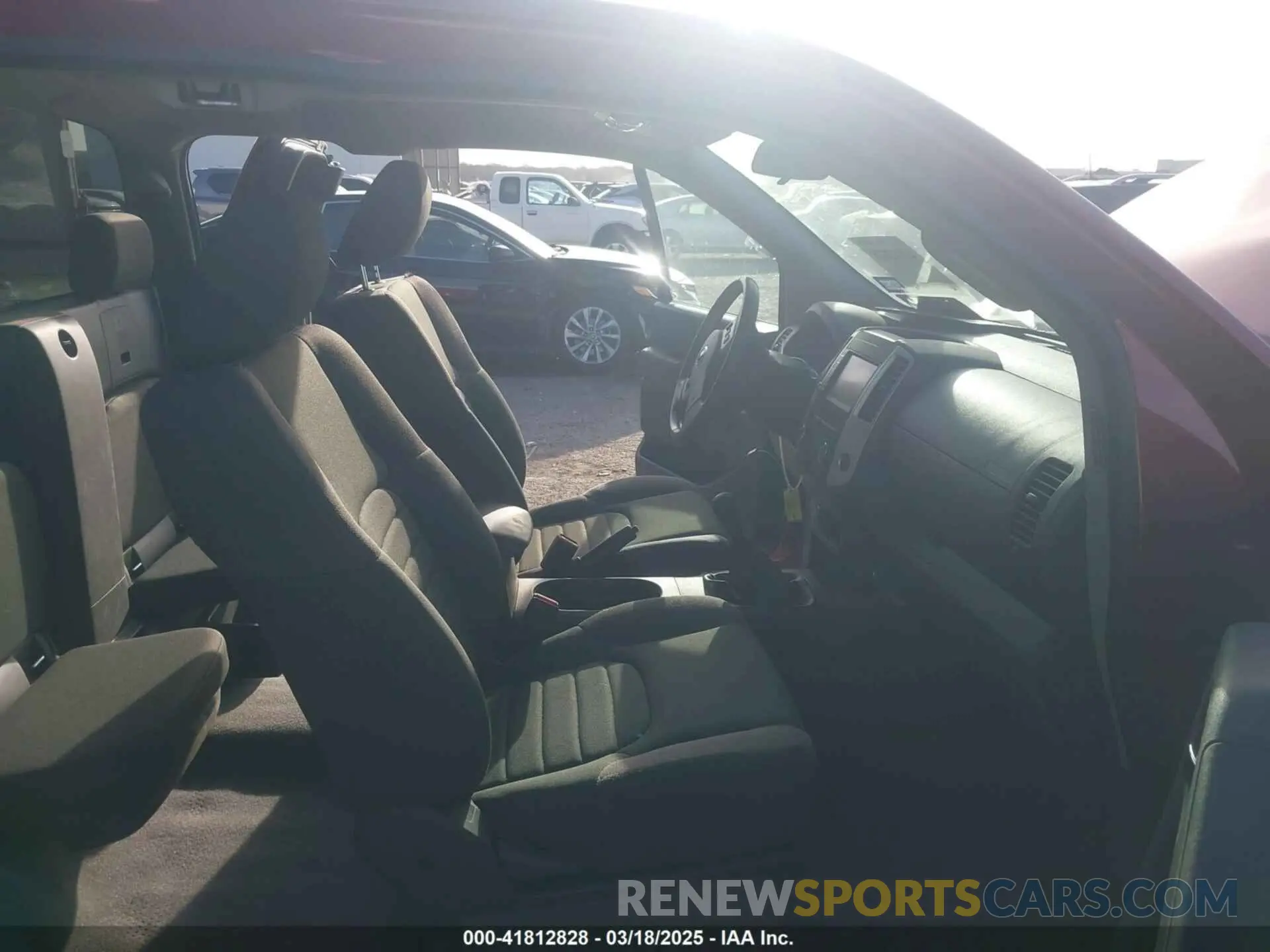 5 Photograph of a damaged car 1N6BD0CT2KN722124 NISSAN FRONTIER 2019