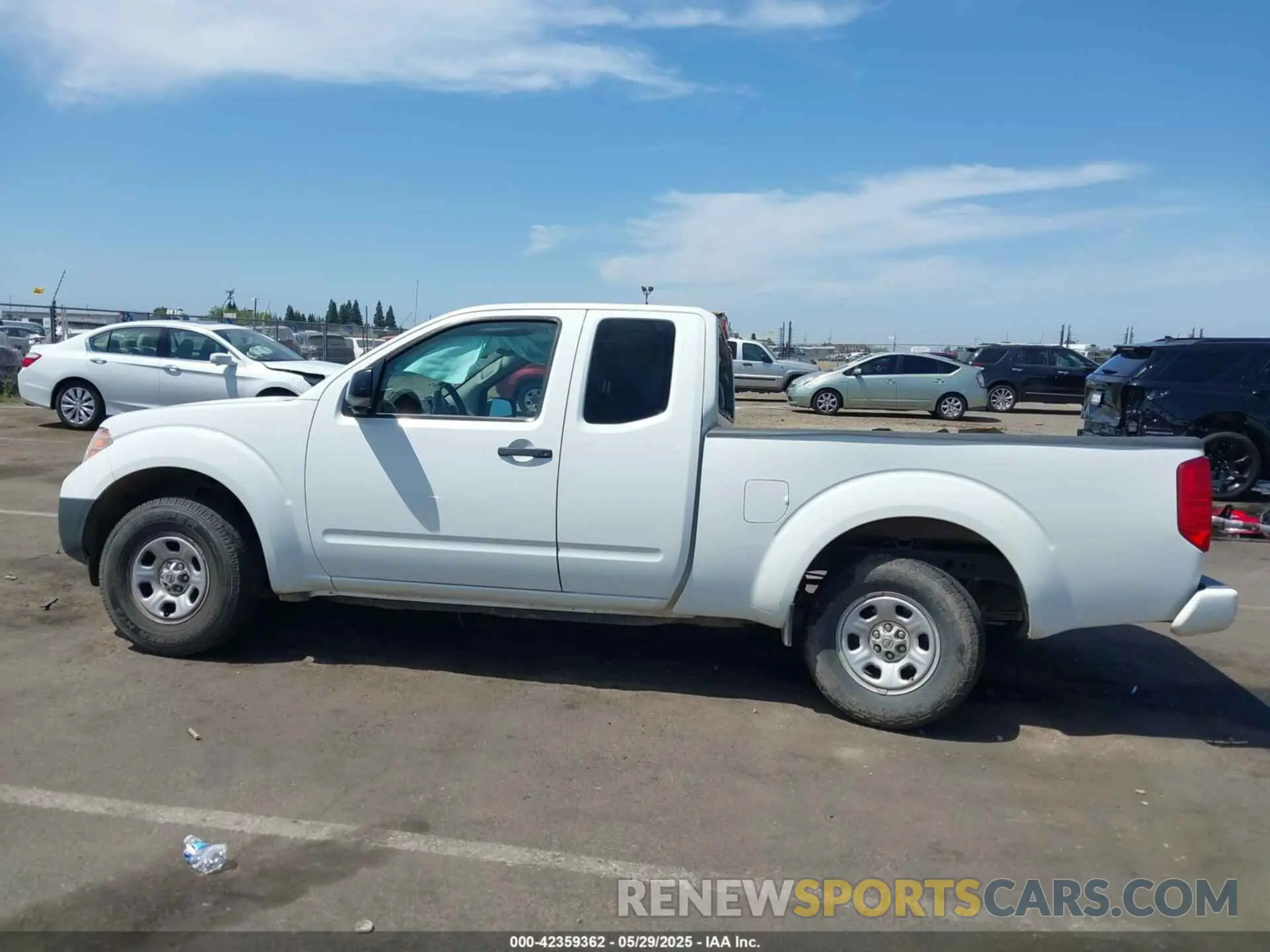 14 Photograph of a damaged car 1N6BD0CT4KN715613 NISSAN FRONTIER 2019