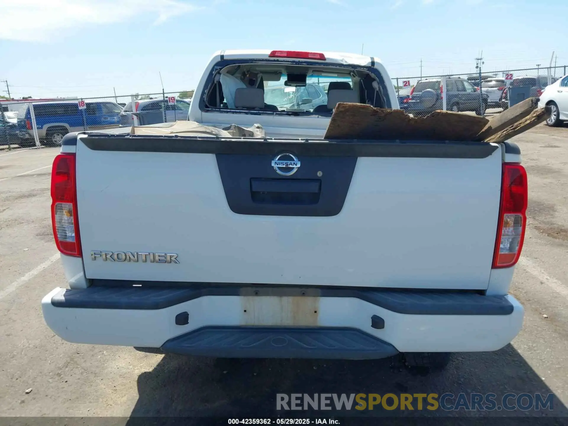 16 Photograph of a damaged car 1N6BD0CT4KN715613 NISSAN FRONTIER 2019