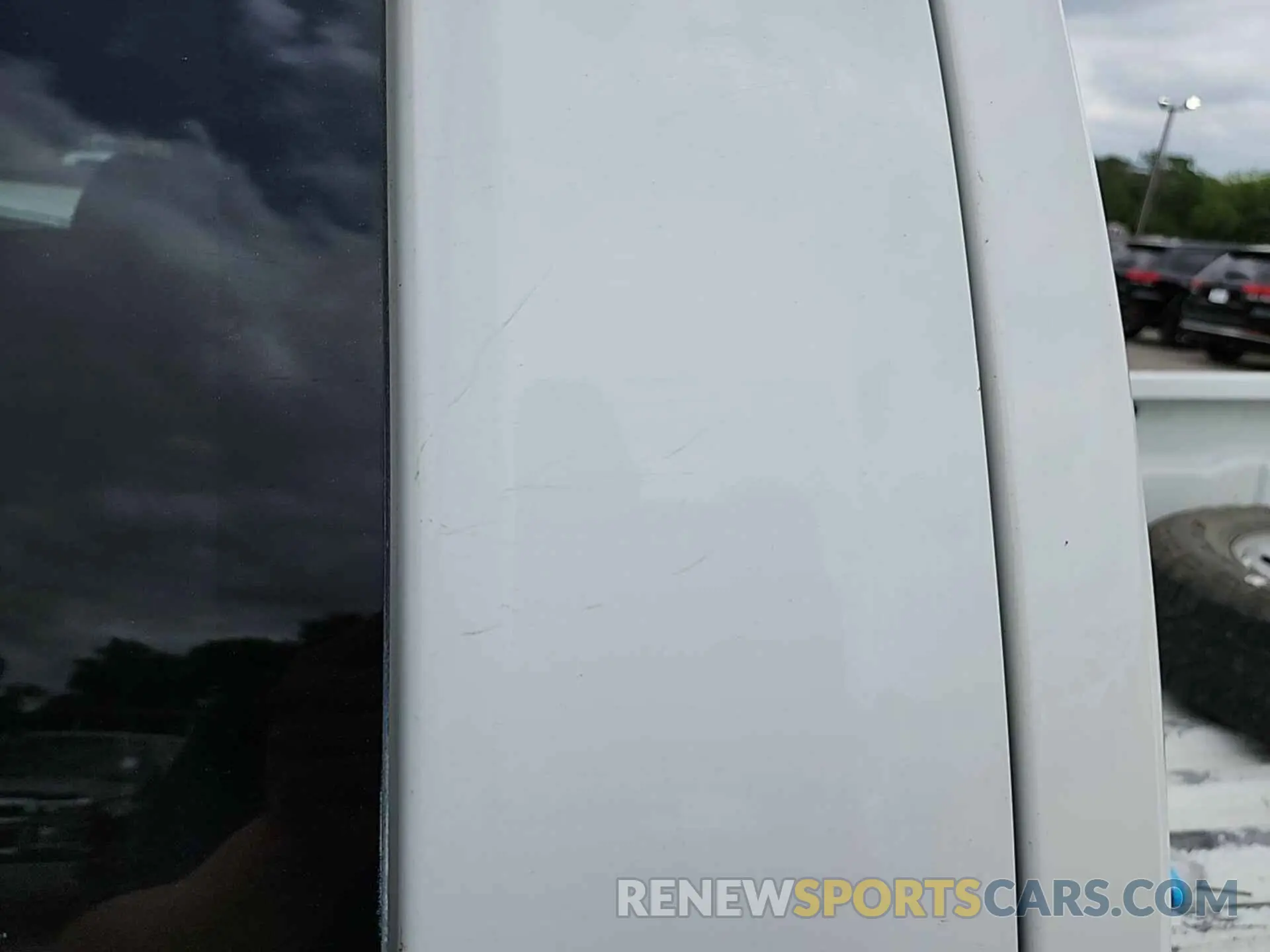 35 Photograph of a damaged car 1N6BD0CT9KN724386 NISSAN FRONTIER 2019