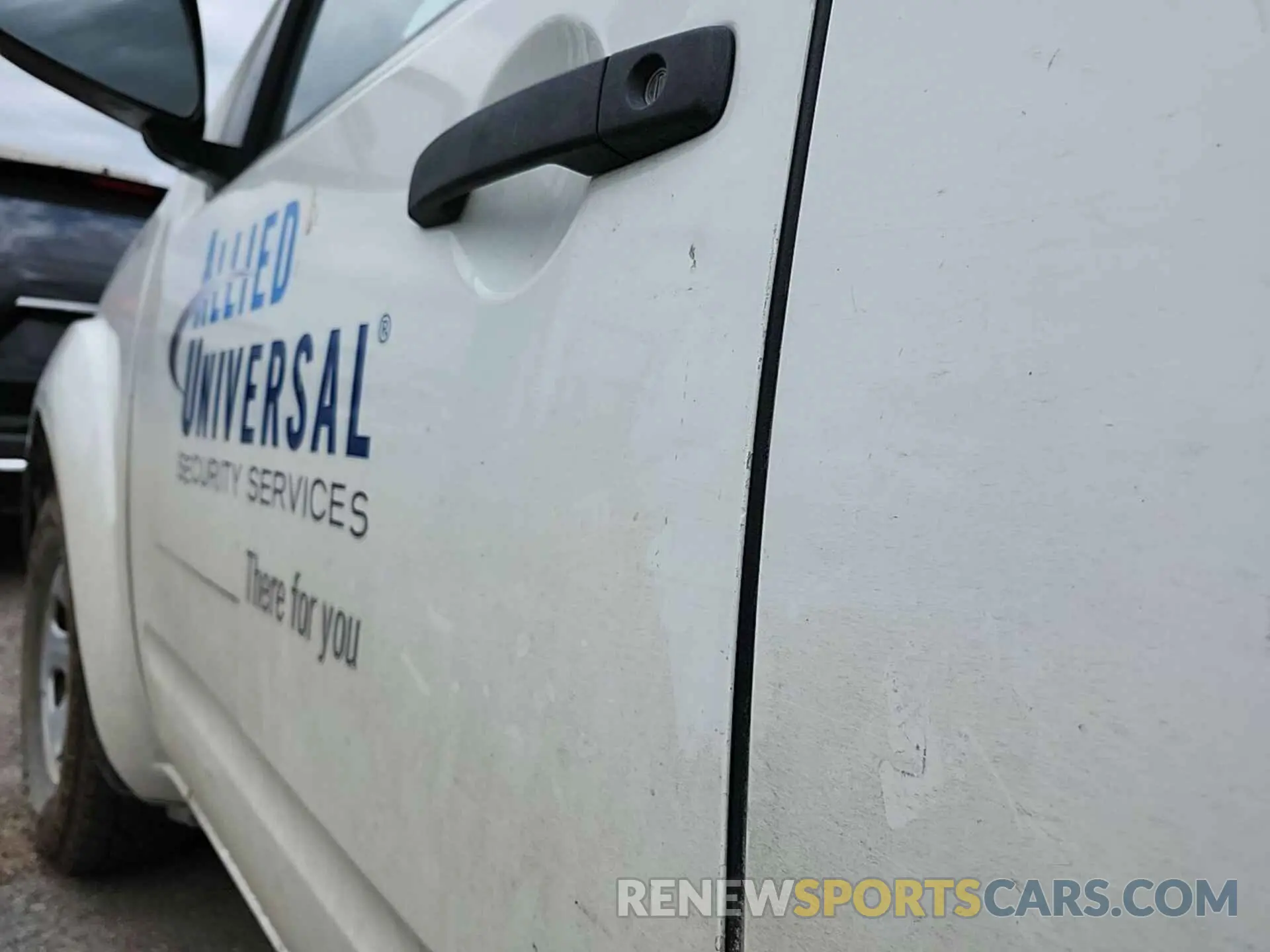4 Photograph of a damaged car 1N6BD0CT9KN724386 NISSAN FRONTIER 2019