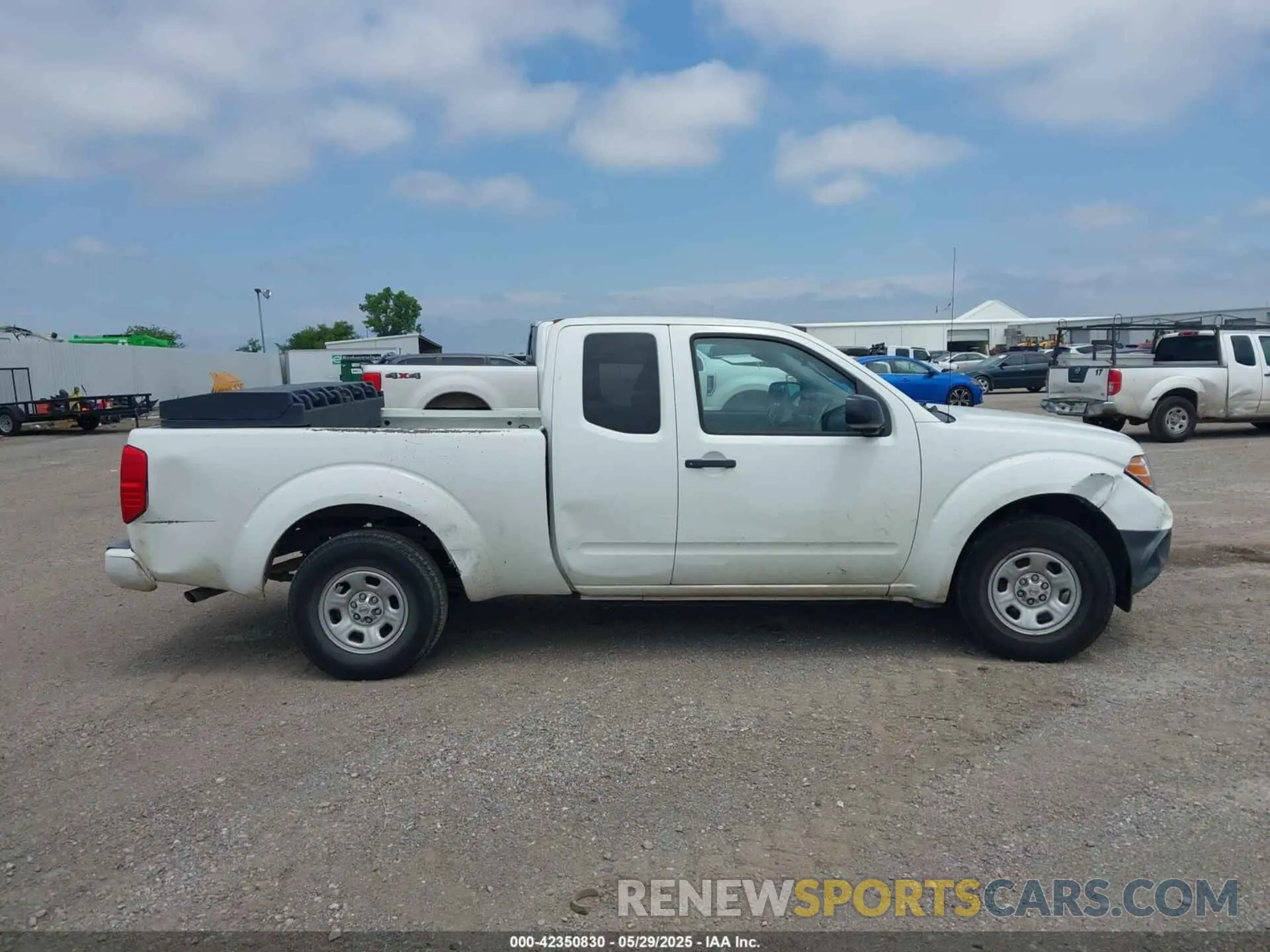 13 Photograph of a damaged car 1N6BD0CT9KN746274 NISSAN FRONTIER 2019