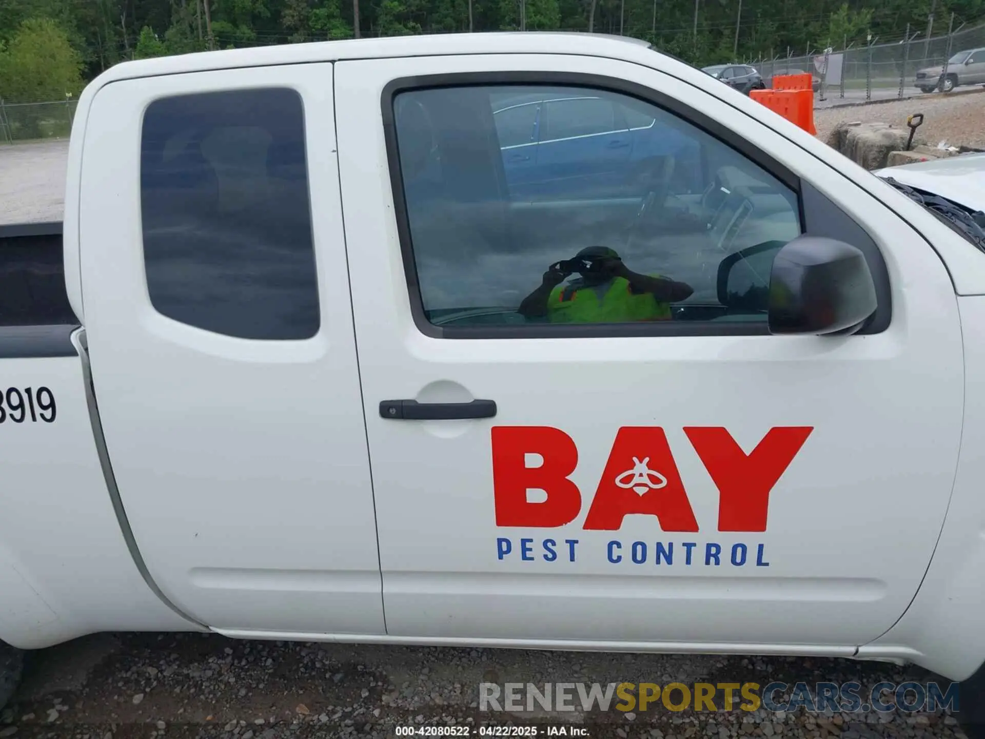 14 Photograph of a damaged car 1N6BD0CT9KN768162 NISSAN FRONTIER 2019