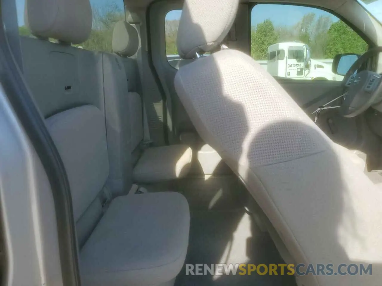 10 Photograph of a damaged car 1N6BD0CTXKN797508 NISSAN FRONTIER 2019