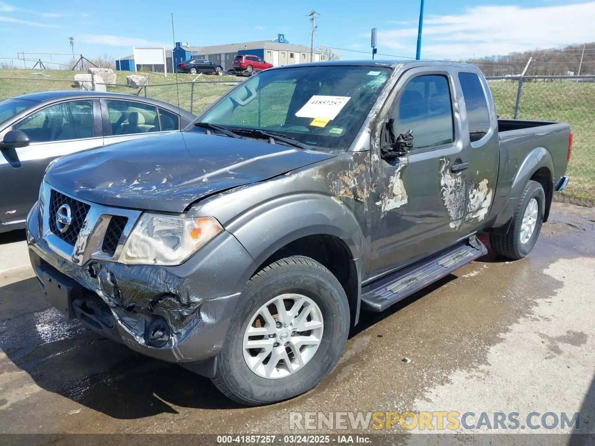 6 Photograph of a damaged car 1N6DD0CW8KN780757 NISSAN FRONTIER 2019