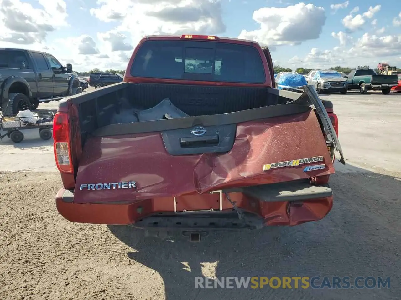 6 Photograph of a damaged car 1N6DD0ER0KN744438 NISSAN FRONTIER 2019