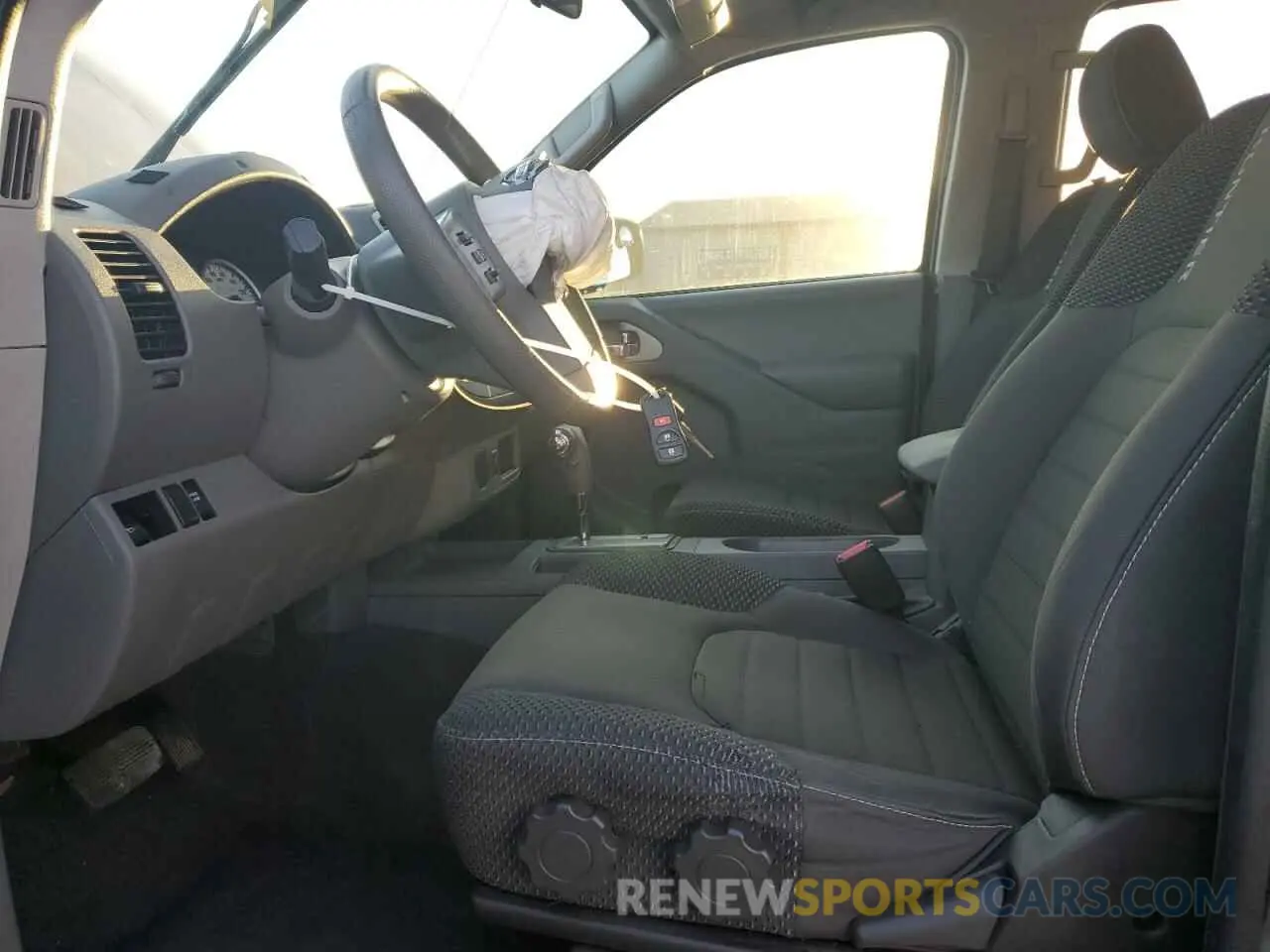 7 Photograph of a damaged car 1N6DD0ER1KN771714 NISSAN FRONTIER 2019