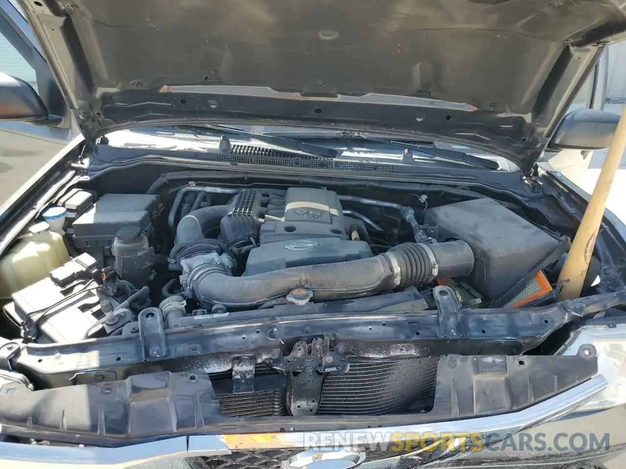 12 Photograph of a damaged car 1N6DD0ER2KN798601 NISSAN FRONTIER 2019
