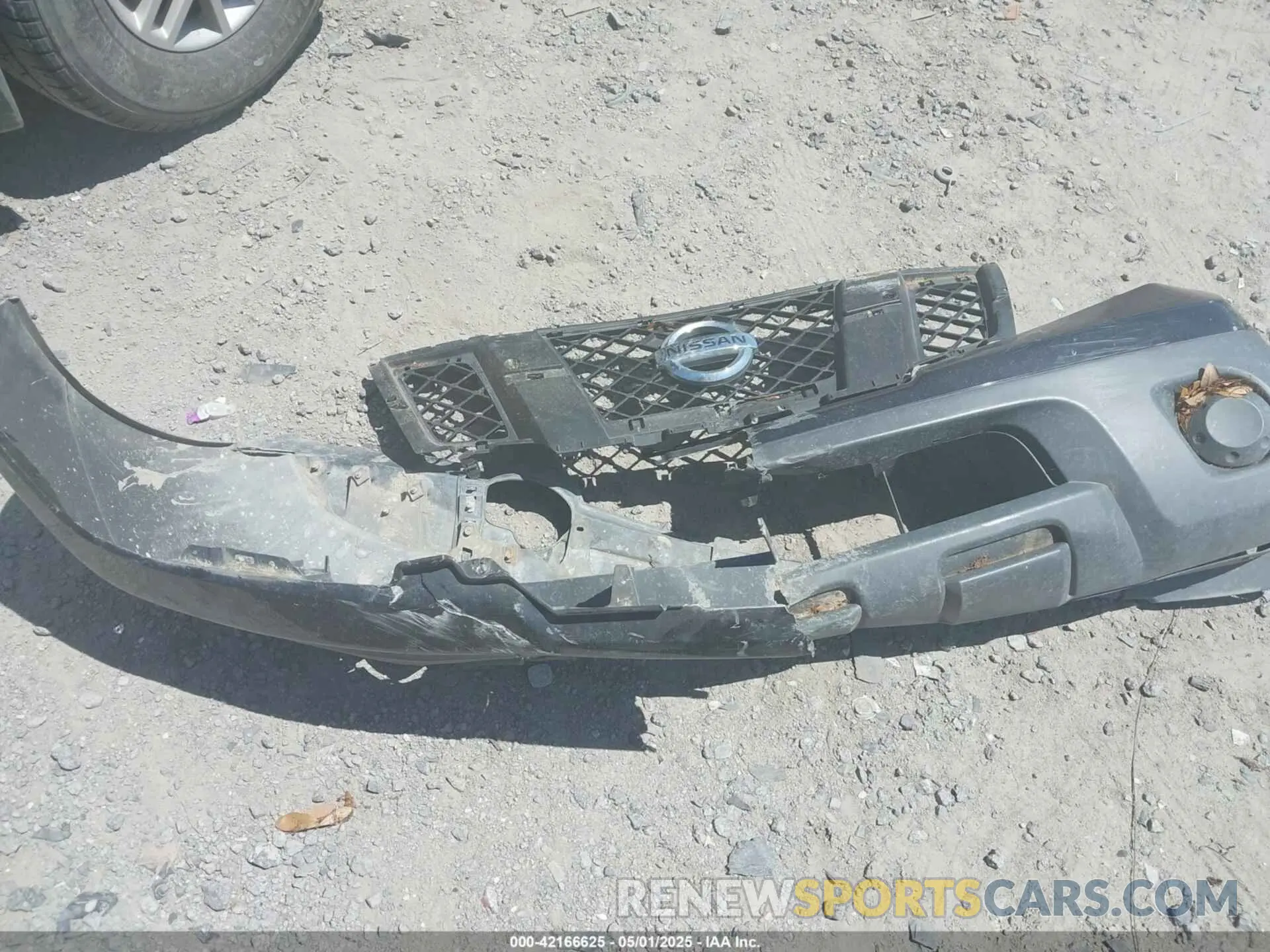 12 Photograph of a damaged car 1N6DD0ER4KN764983 NISSAN FRONTIER 2019
