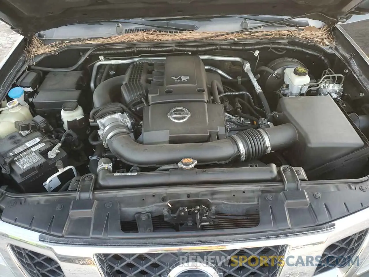 13 Photograph of a damaged car 1N6DD0ER4KN795523 NISSAN FRONTIER 2019