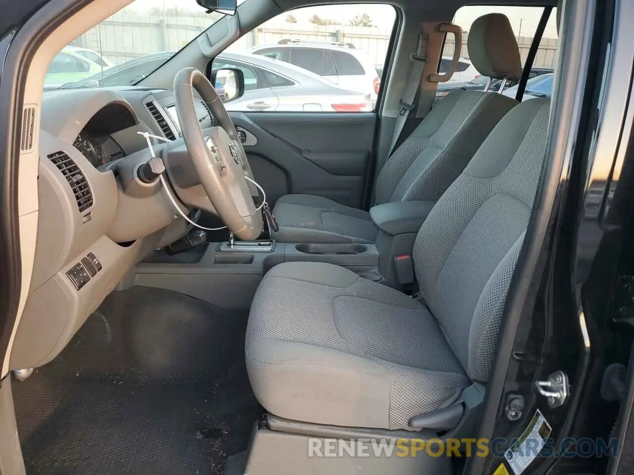 7 Photograph of a damaged car 1N6DD0ER4KN795523 NISSAN FRONTIER 2019
