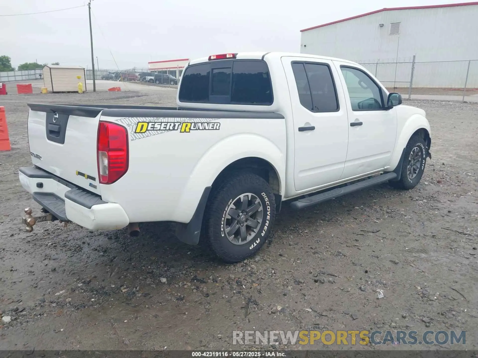 4 Photograph of a damaged car 1N6DD0ER6KN712870 NISSAN FRONTIER 2019