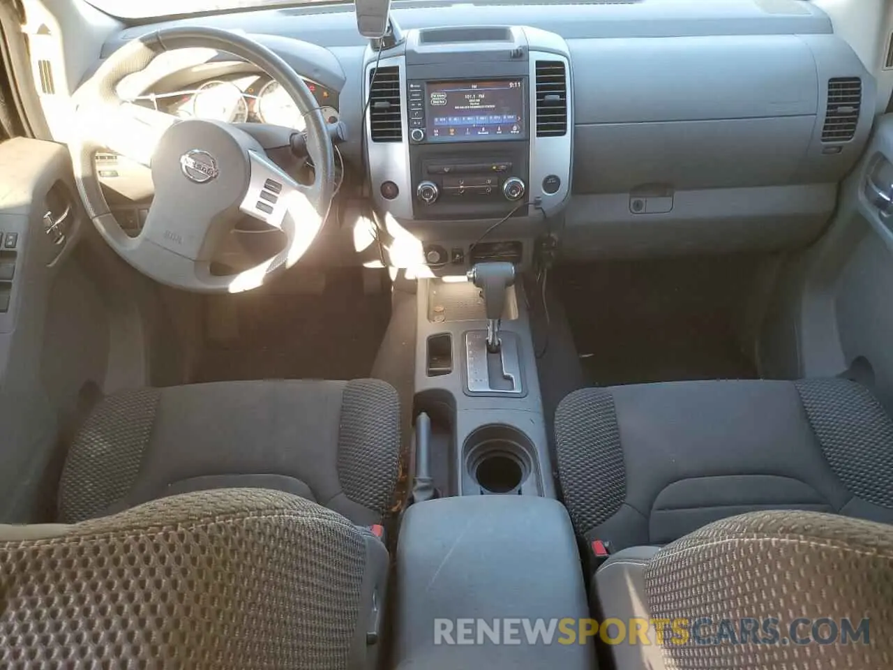8 Photograph of a damaged car 1N6DD0ER6KN743665 NISSAN FRONTIER 2019