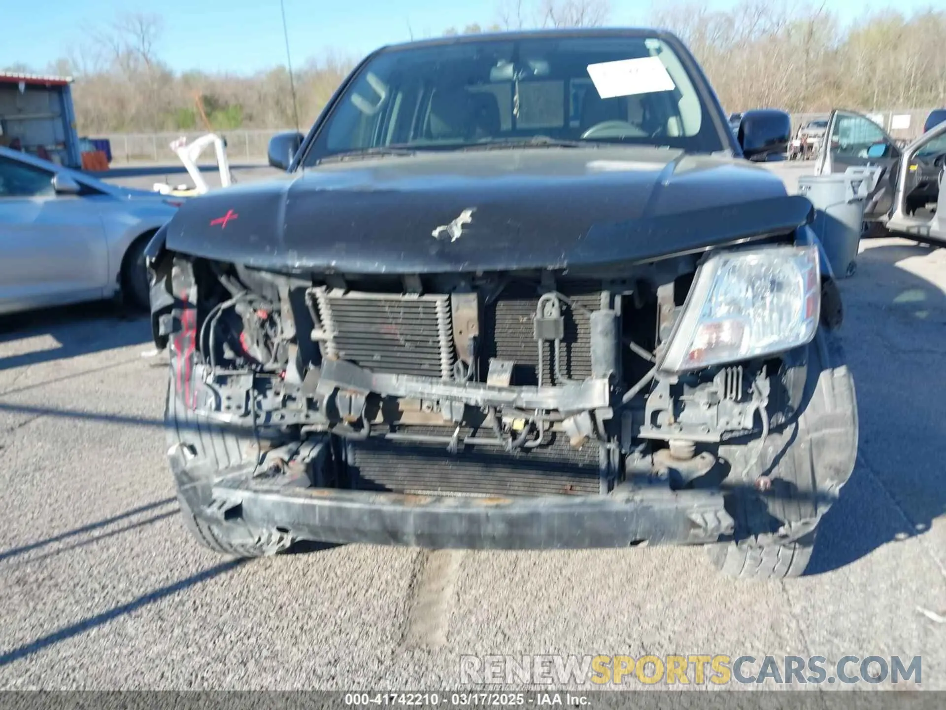 12 Photograph of a damaged car 1N6DD0ER6KN767674 NISSAN FRONTIER 2019