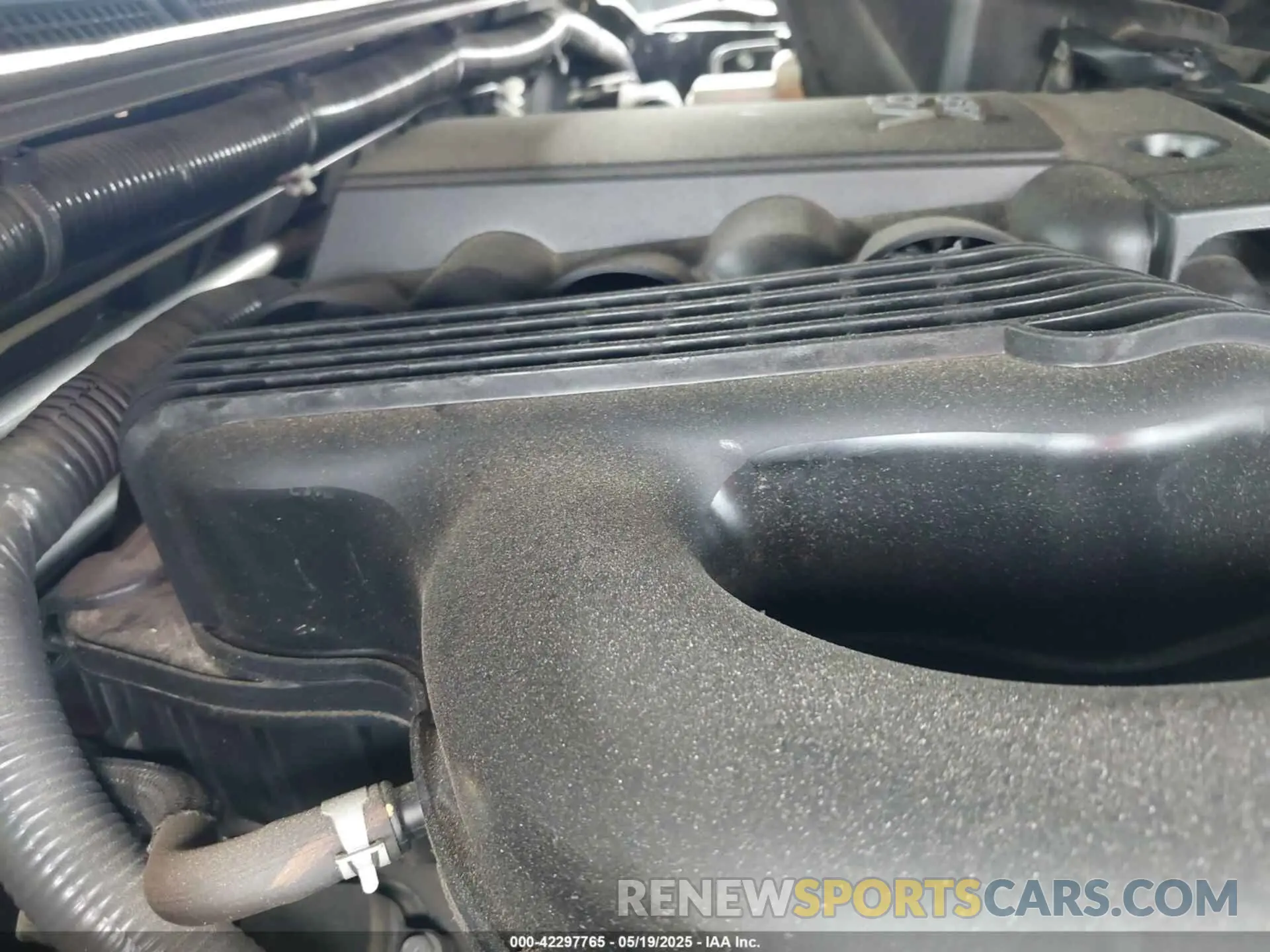 10 Photograph of a damaged car 1N6DD0ER7KN783933 NISSAN FRONTIER 2019