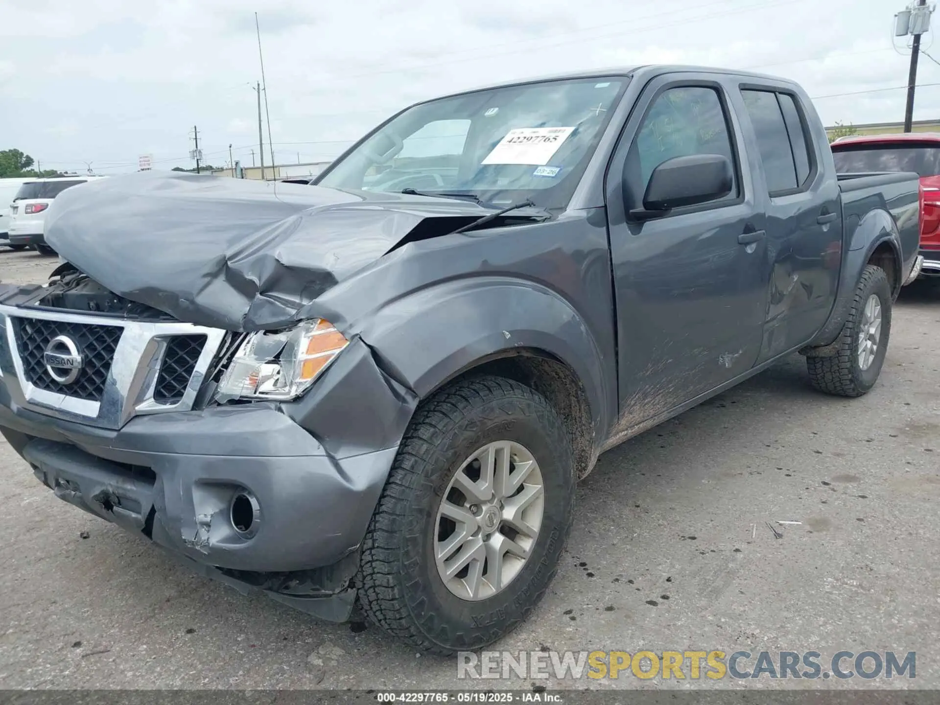 2 Photograph of a damaged car 1N6DD0ER7KN783933 NISSAN FRONTIER 2019