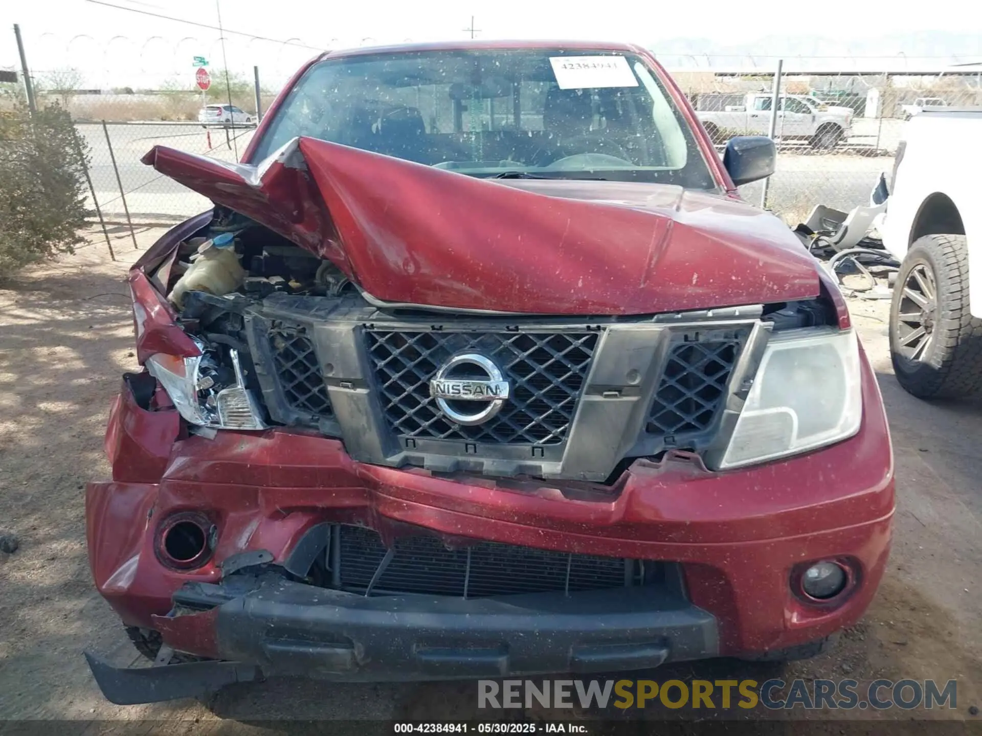 12 Photograph of a damaged car 1N6DD0ER8KN743621 NISSAN FRONTIER 2019