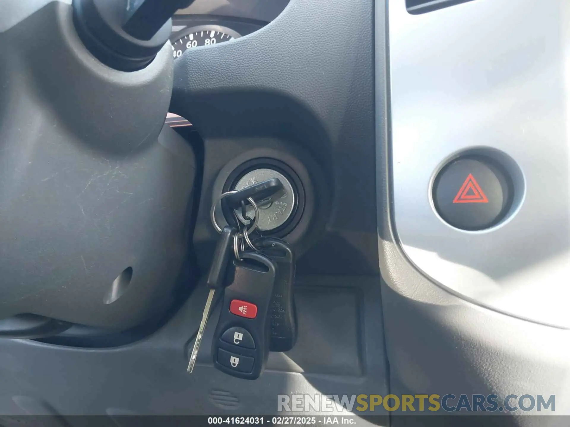 11 Photograph of a damaged car 1N6DD0ER8KN872605 NISSAN FRONTIER 2019