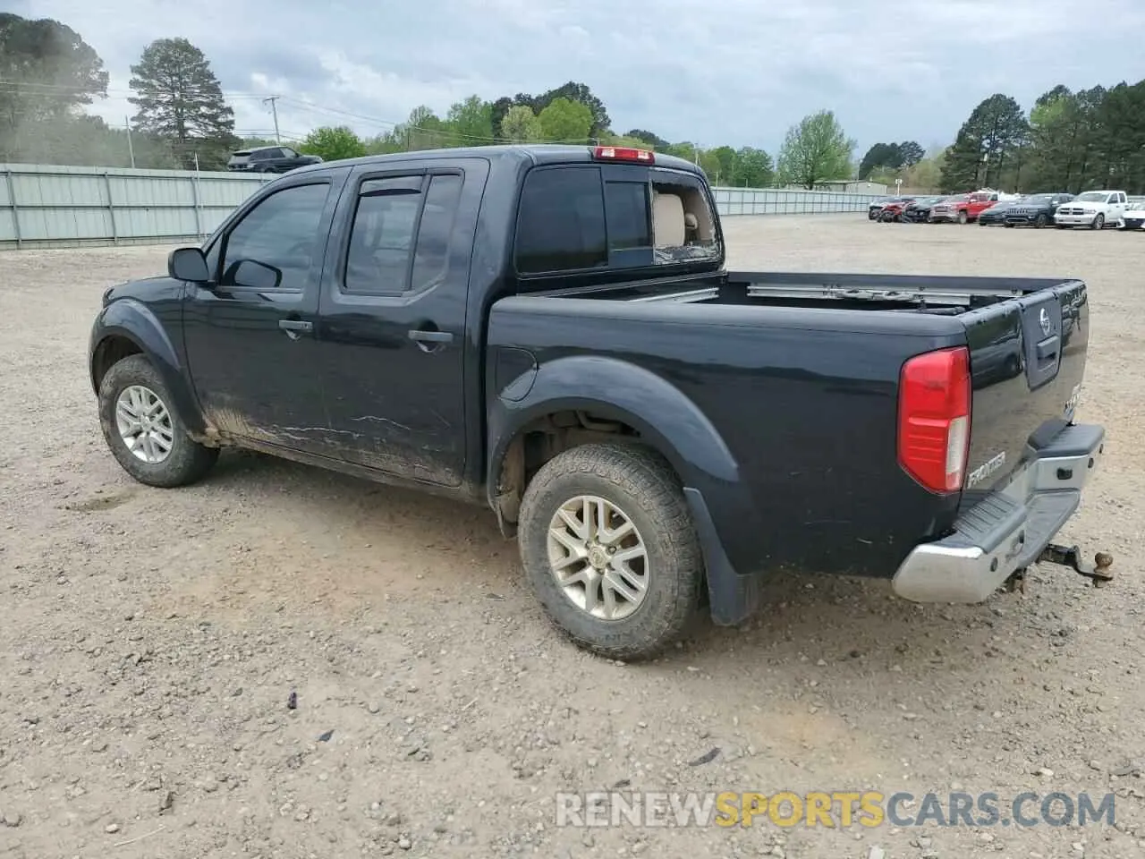 2 Photograph of a damaged car 1N6DD0EV6KN746238 NISSAN FRONTIER 2019